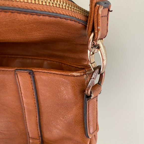 Brown Spring Purse - Picture 4 of 4